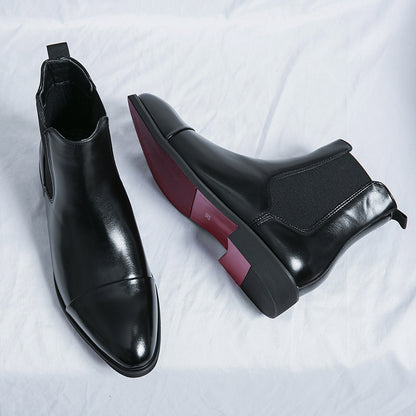 Pointed-toe shoes