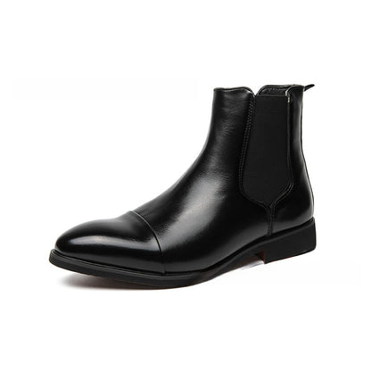 Pointed-toe shoes