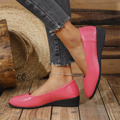 Pointed-Toe Wedge Flat Shoes for Women