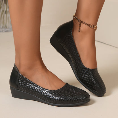 Pointed-Toe Wedge Flat Shoes for Women
