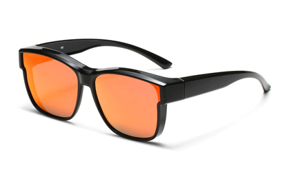 Polarized myopia lenses