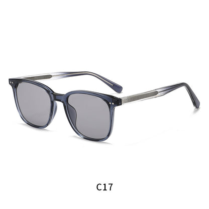 Polarized sunglasses