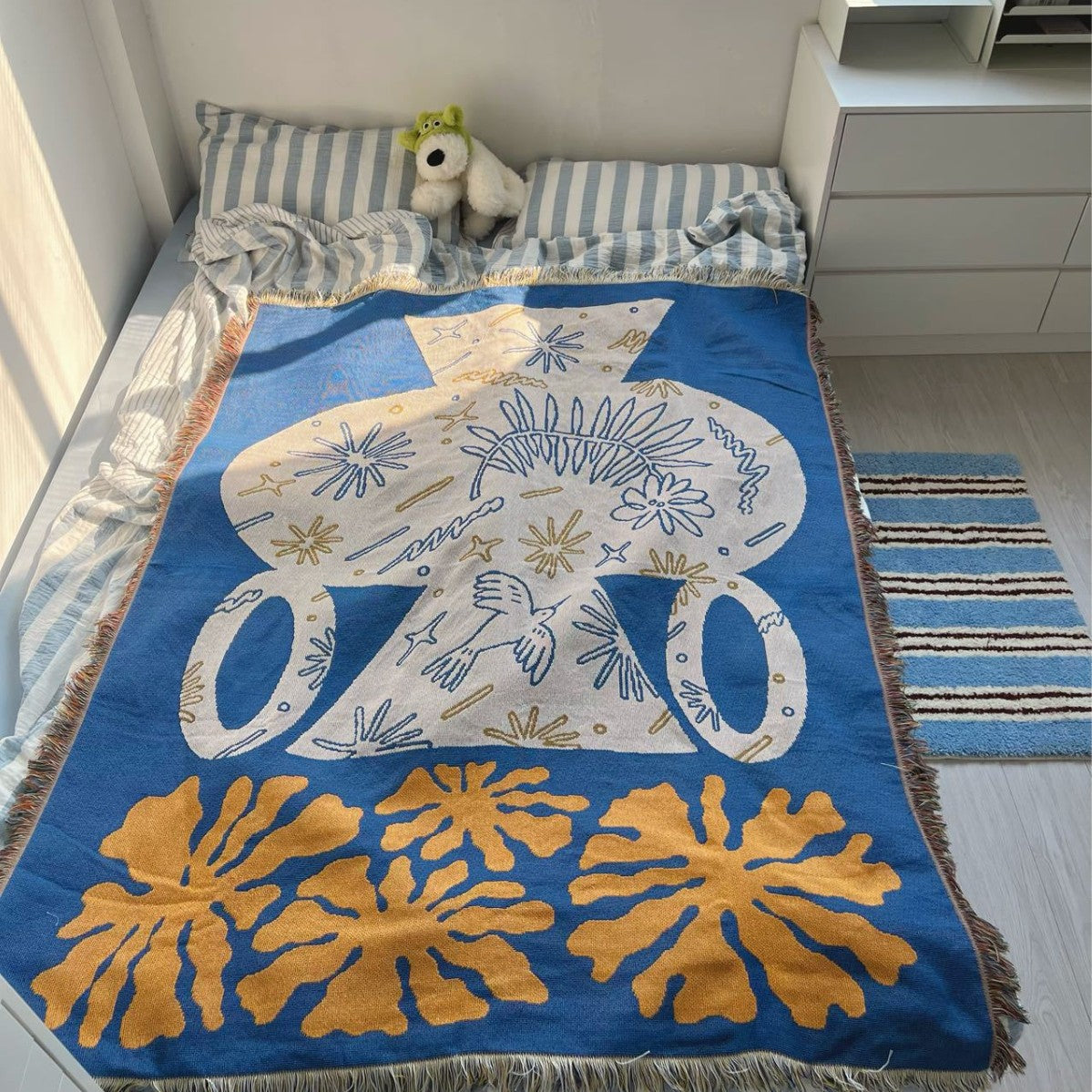 Polyester Ethnic Pattern Blanket