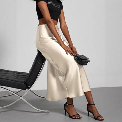 Polyester half-length skirt
