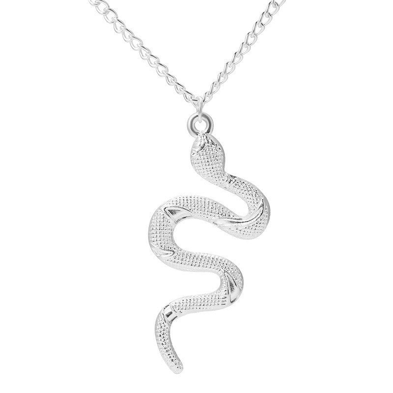 Popular Jewelry Snake-Shaped Element Necklace Personalized Fashion Retro Snake Pendant Sweater Chain for Women