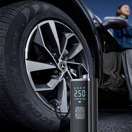 Portable Car Tire Inflator Pump
