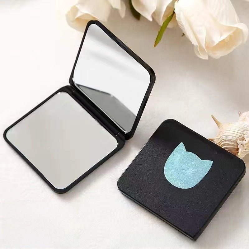 Portable cute folding makeup mirror