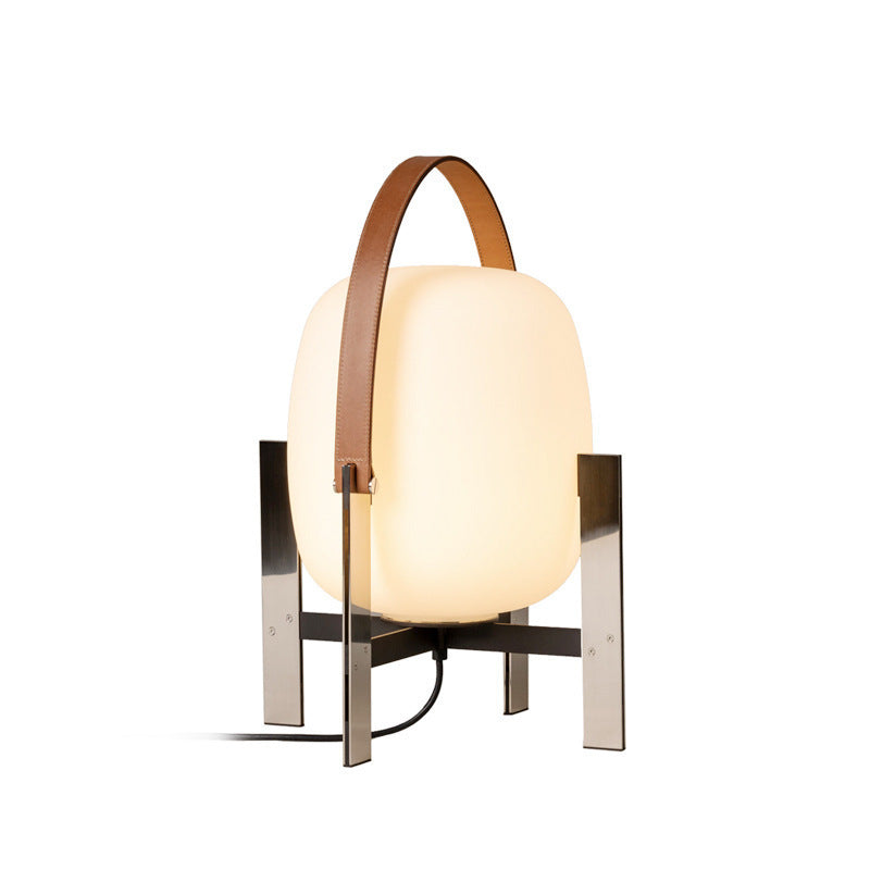 Portable desk lamp