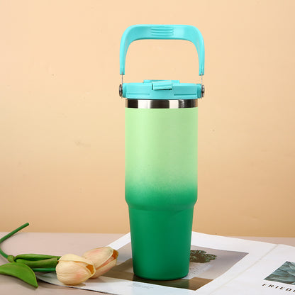Portable ice cup for outdoor use
