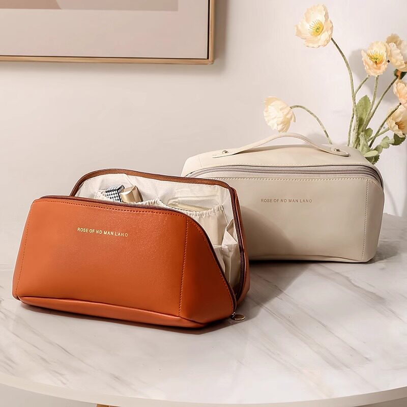 Portable Large Capacity Makeup Brush Storage Bag