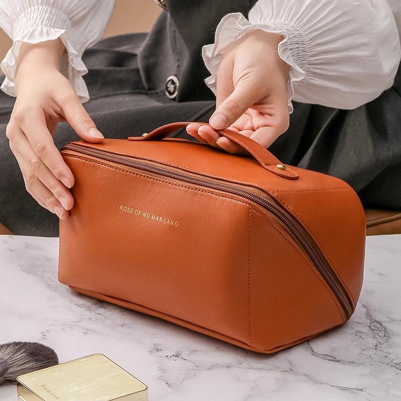 Portable Large Capacity Makeup Brush Storage Bag