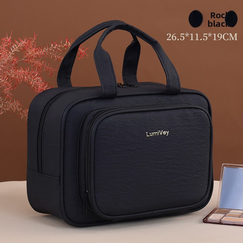 Portable makeup bag