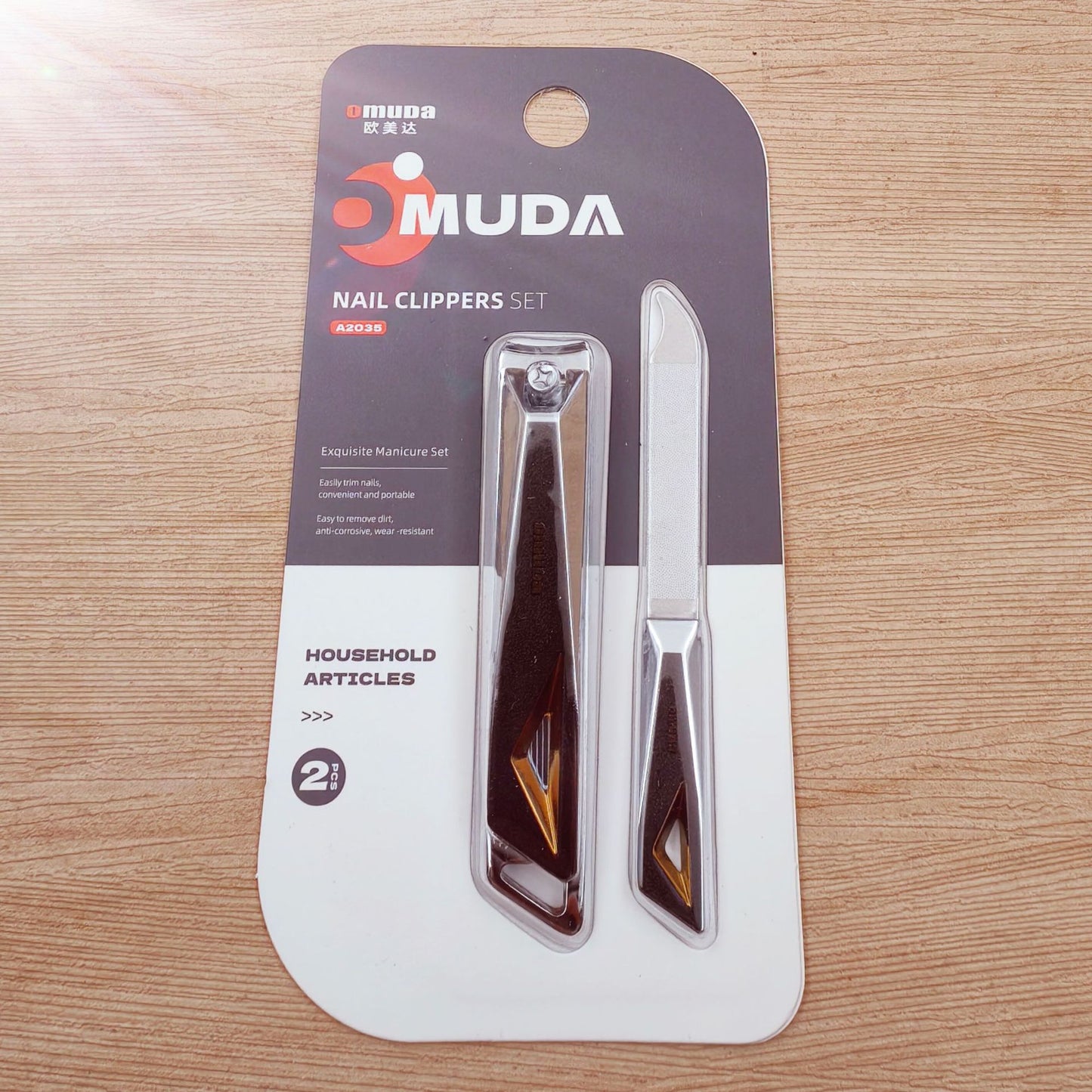 Portable Nail Clippers