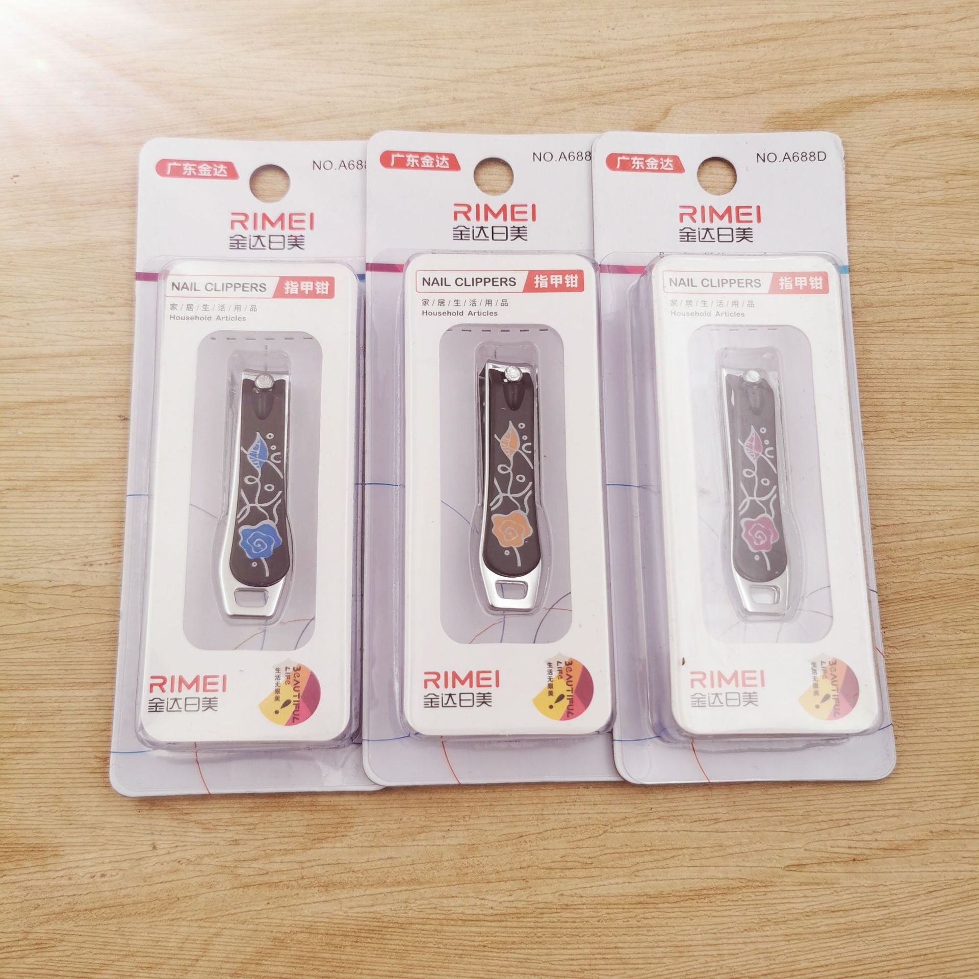 Portable Nail Clippers