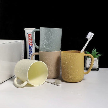 Portable Plastic Gargle Cup