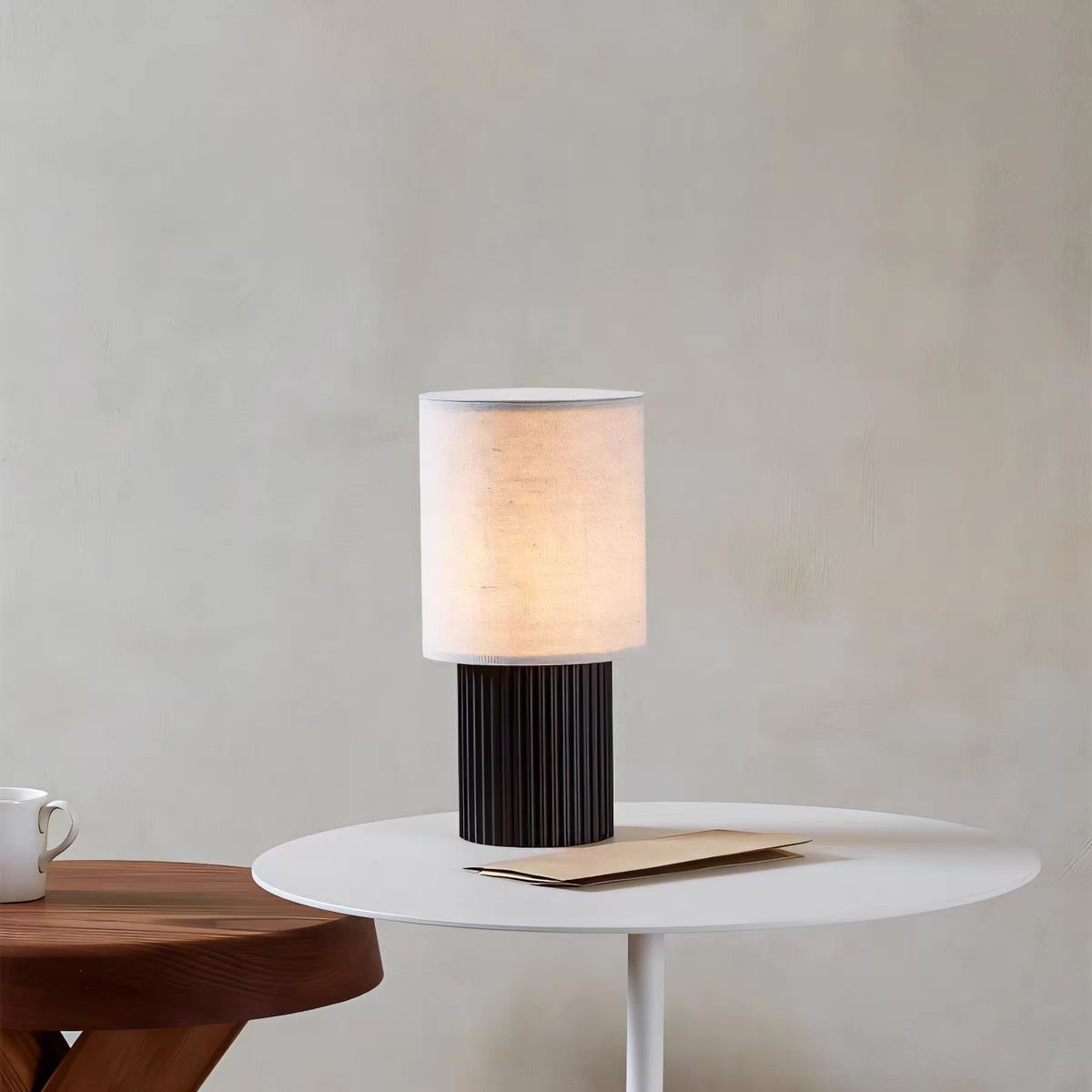 Portable rechargeable canvas table lamp