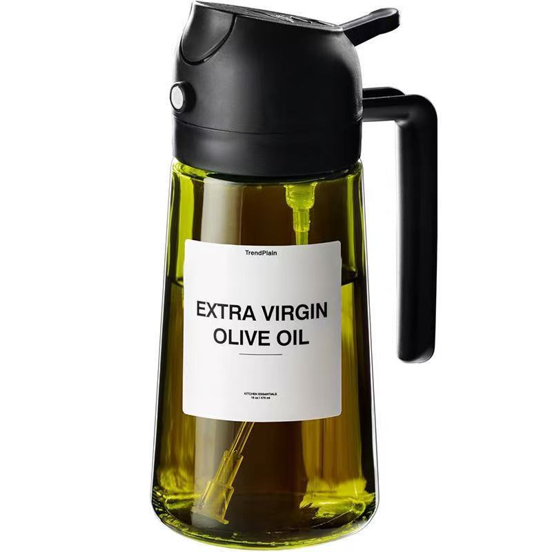 Portable sunshade spray bottle