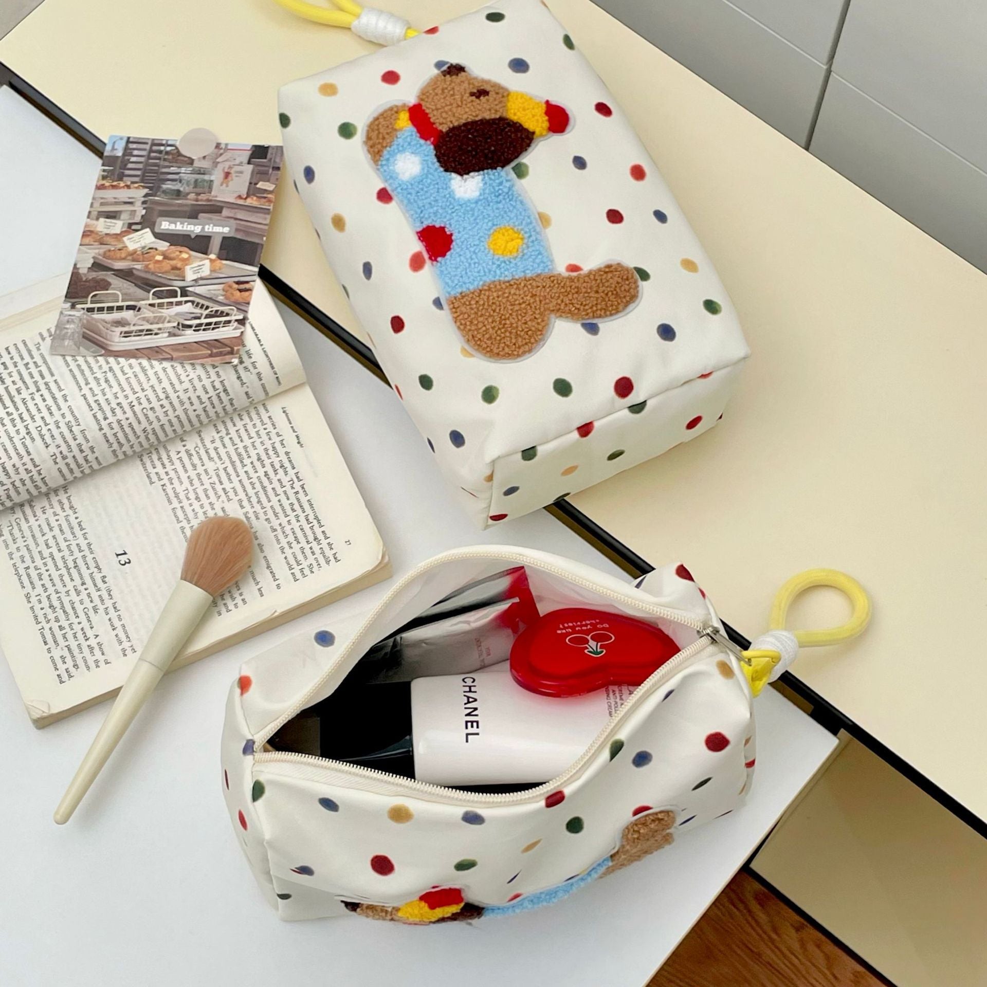 Portable travel toiletry bag