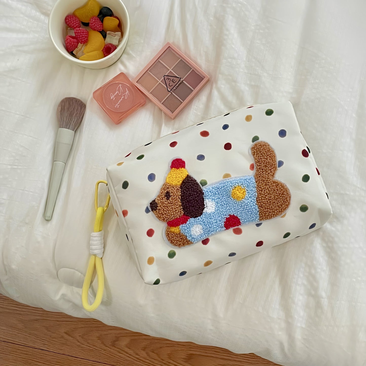 Portable travel toiletry bag