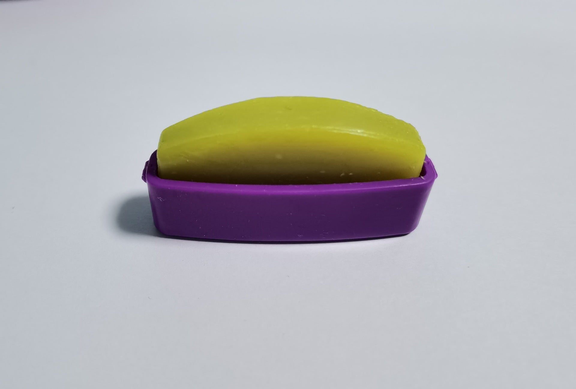 Portable Women's Shaver with Soap and Travel Case