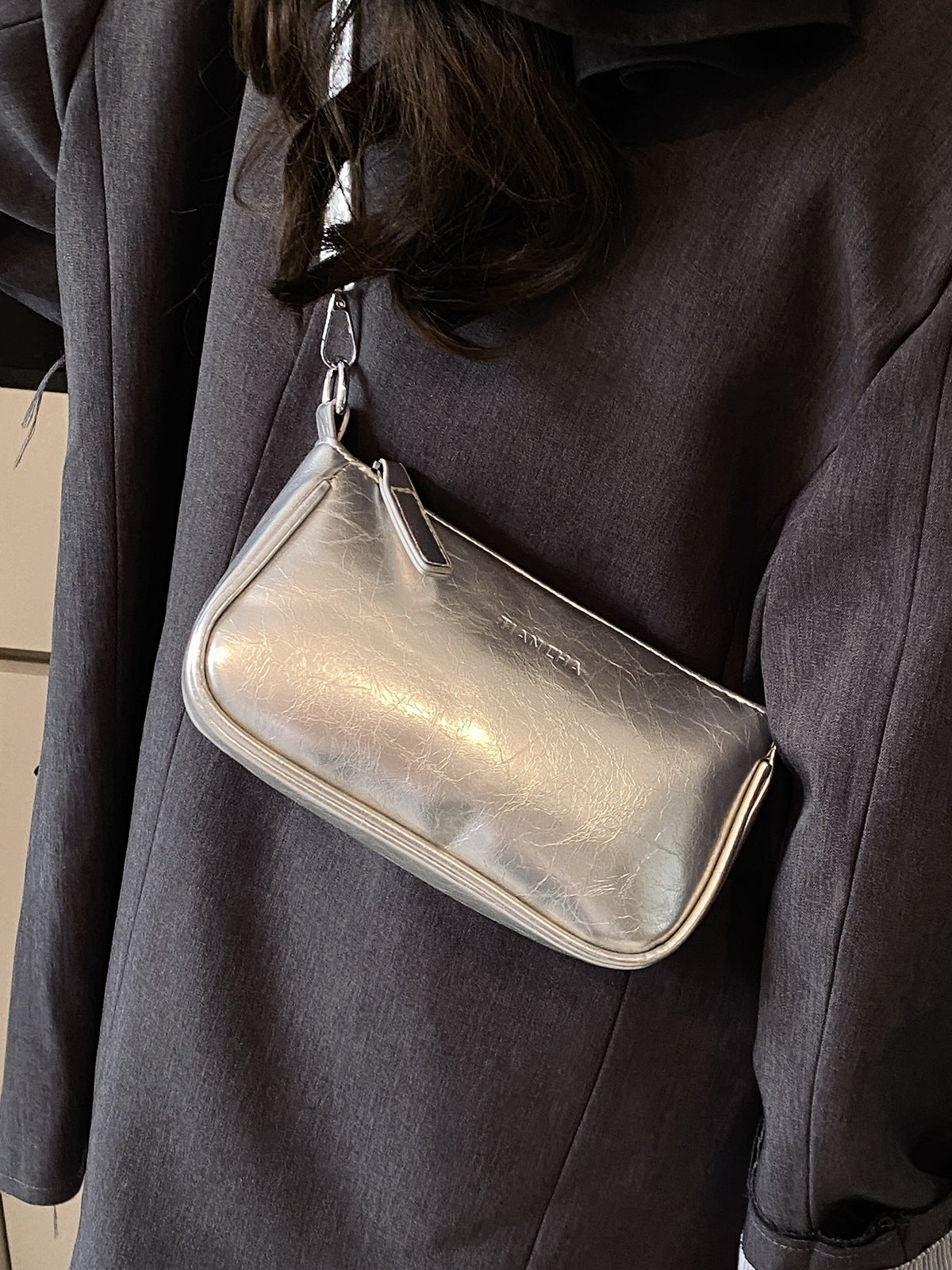 Premium PU Crossbody Bag for Women Urban Minimalist Shoulder Bag Small Square Bag