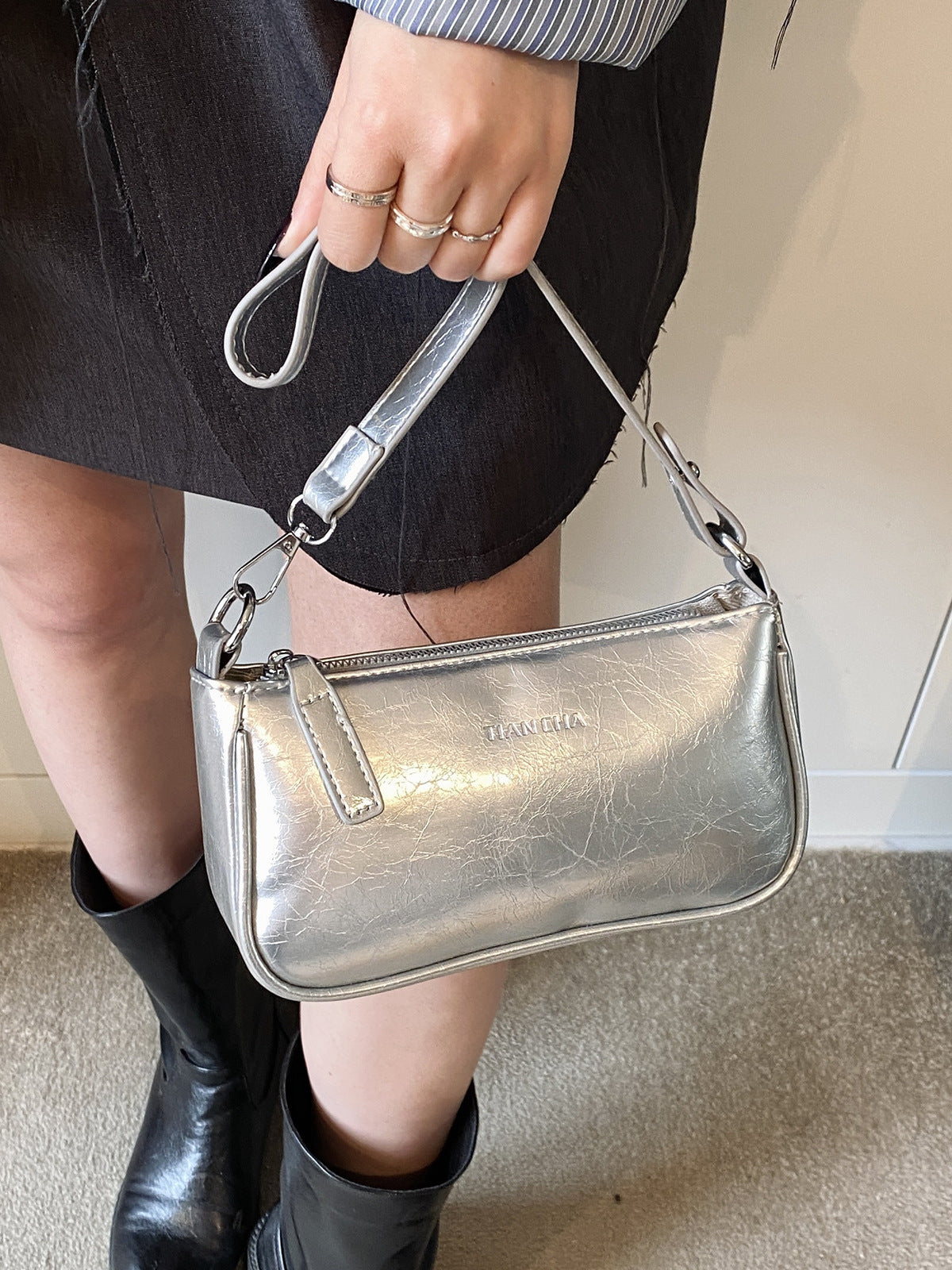 Premium PU Crossbody Bag for Women Urban Minimalist Shoulder Bag Small Square Bag