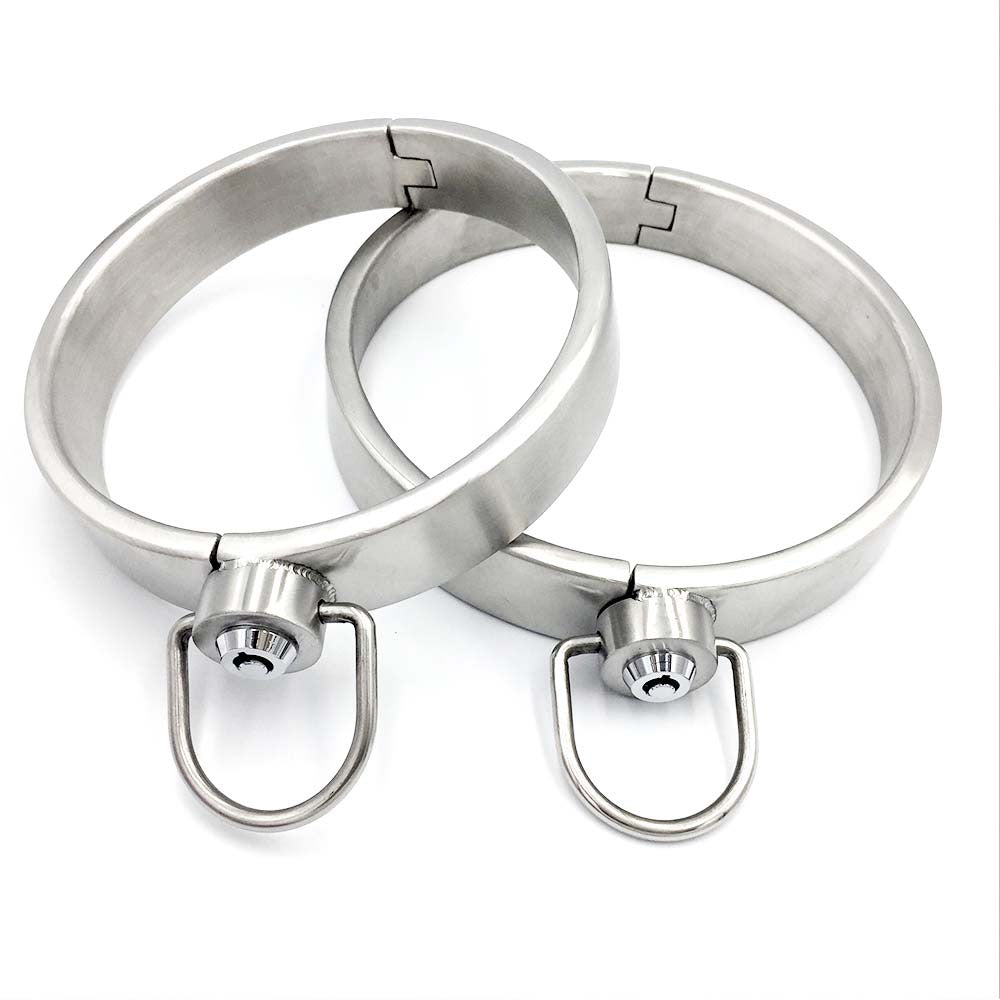 Press the lock collar