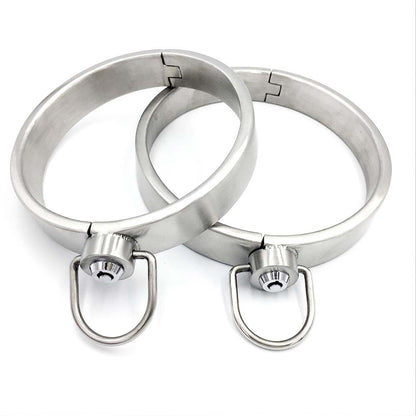 Press the lock collar