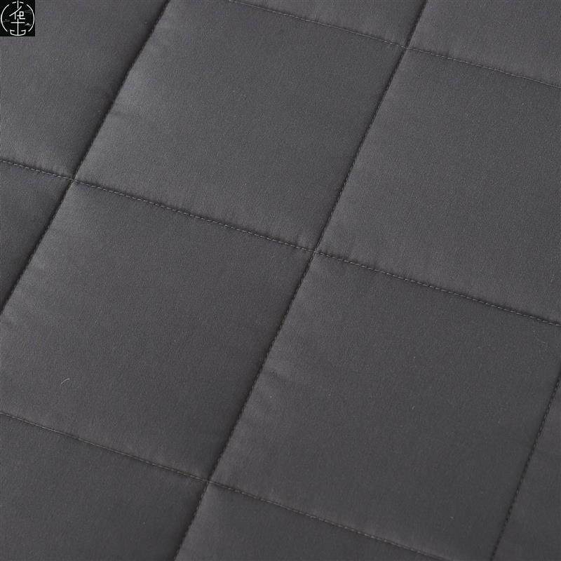 Pressure-reducing and relaxation gravity blanket