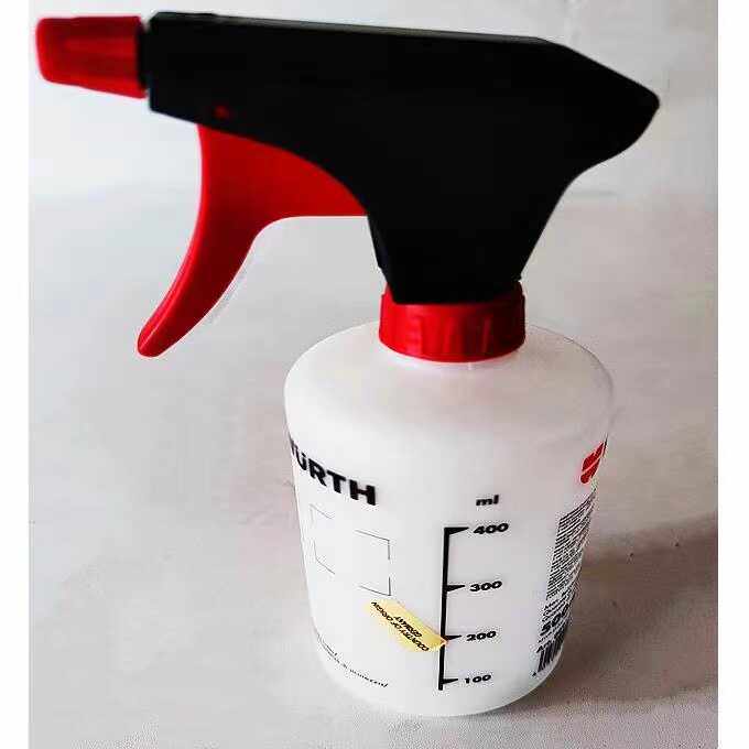 Pressurized spray can