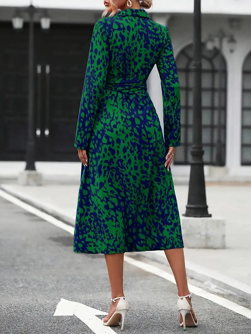 Printed button-down long-sleeved fitted dress