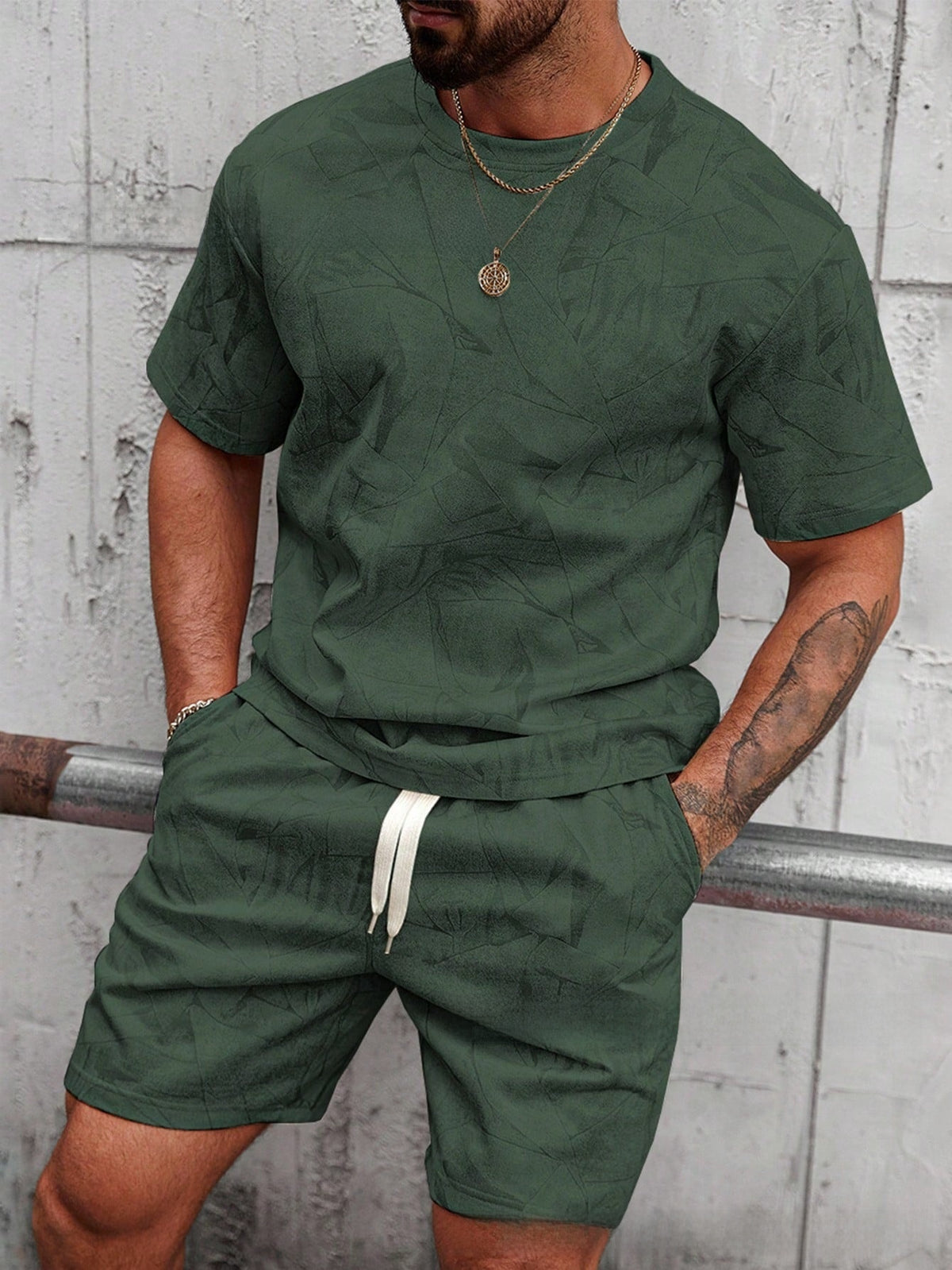 Printed short sleeves