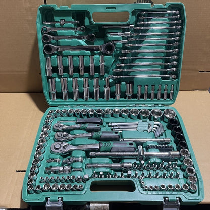 Professional 150-Piece Socket Wrench Set with Toolbox