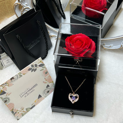 Projection Necklace Set