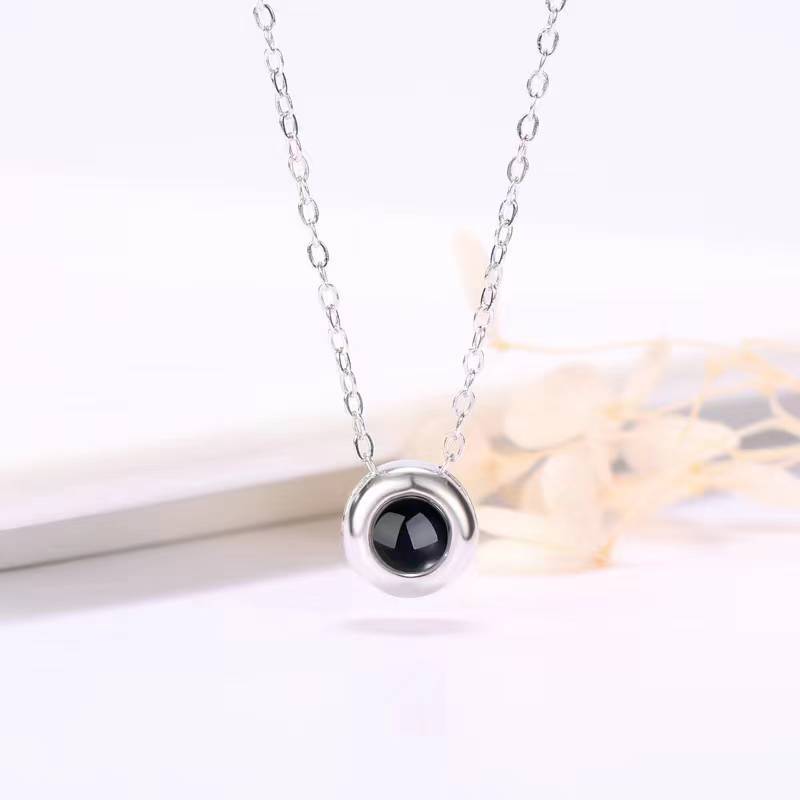 projection necklace