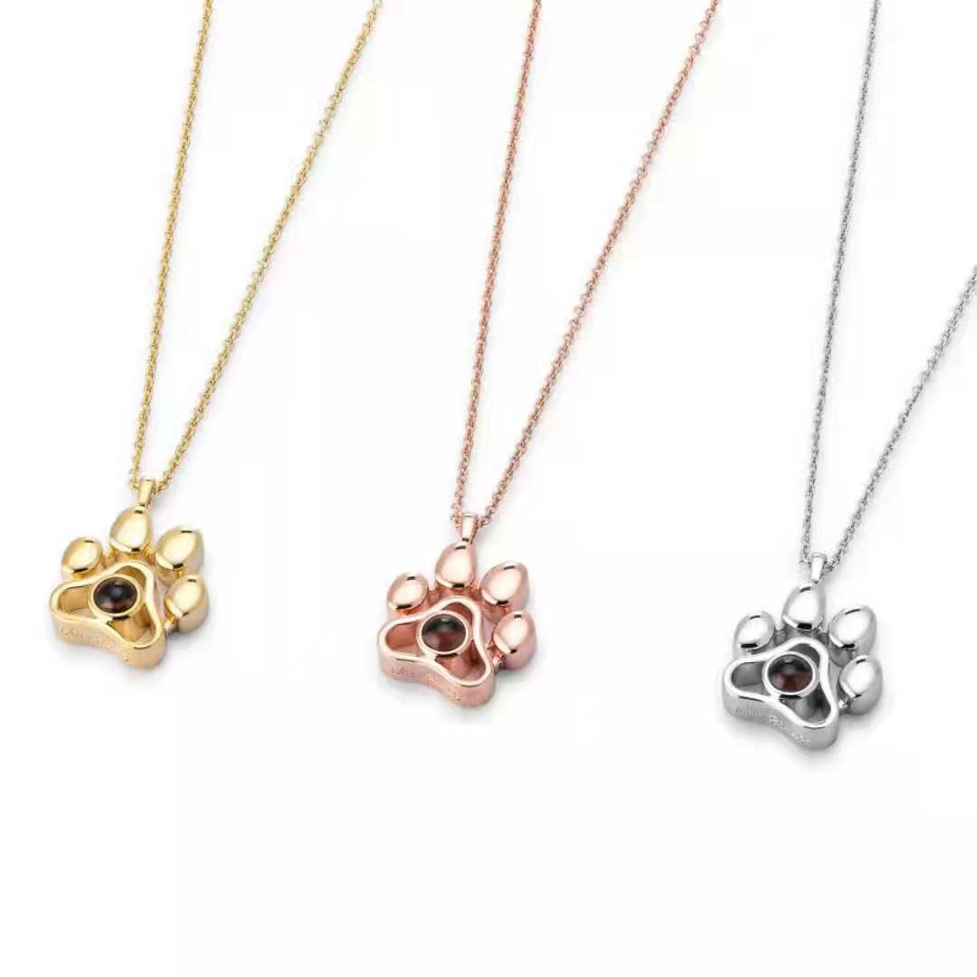 Projection Necklace