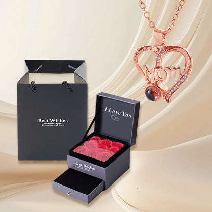 Projection Pendant Heart Clavicle Necklace