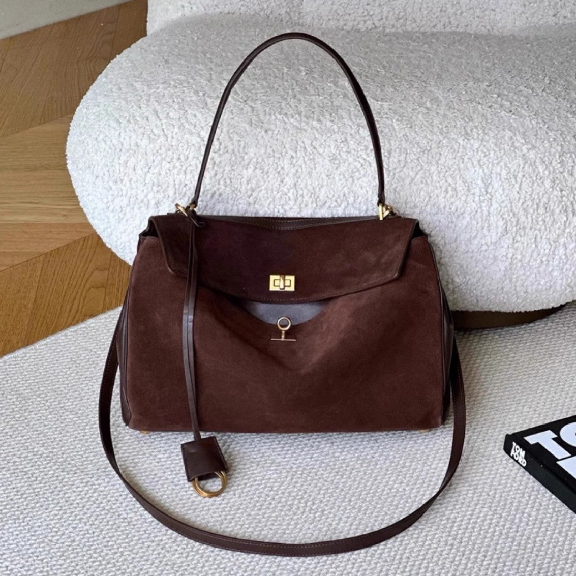 PU Leather Lock Closure Shoulder Tote Bag