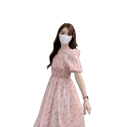 Puff-sleeve dress