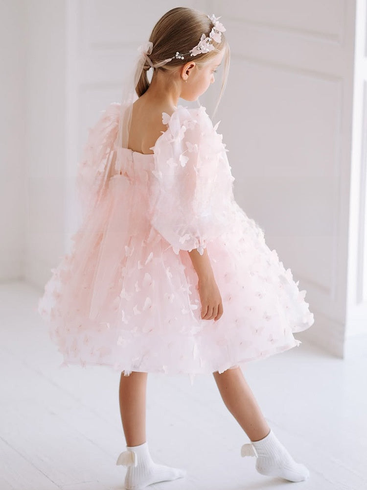 Puff-sleeve tulle princess dress with a fluffy skirt