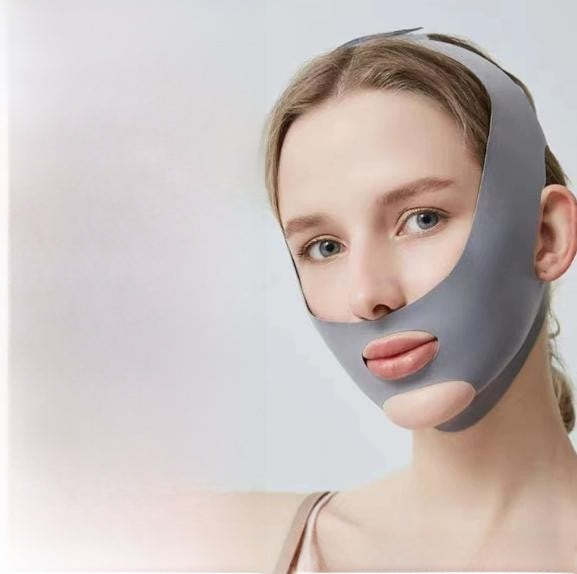 Pull sleep mask
