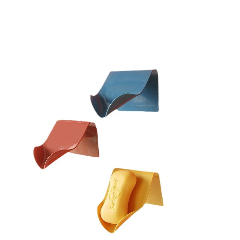 Punch-free soap box