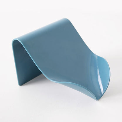 Punch-free soap box