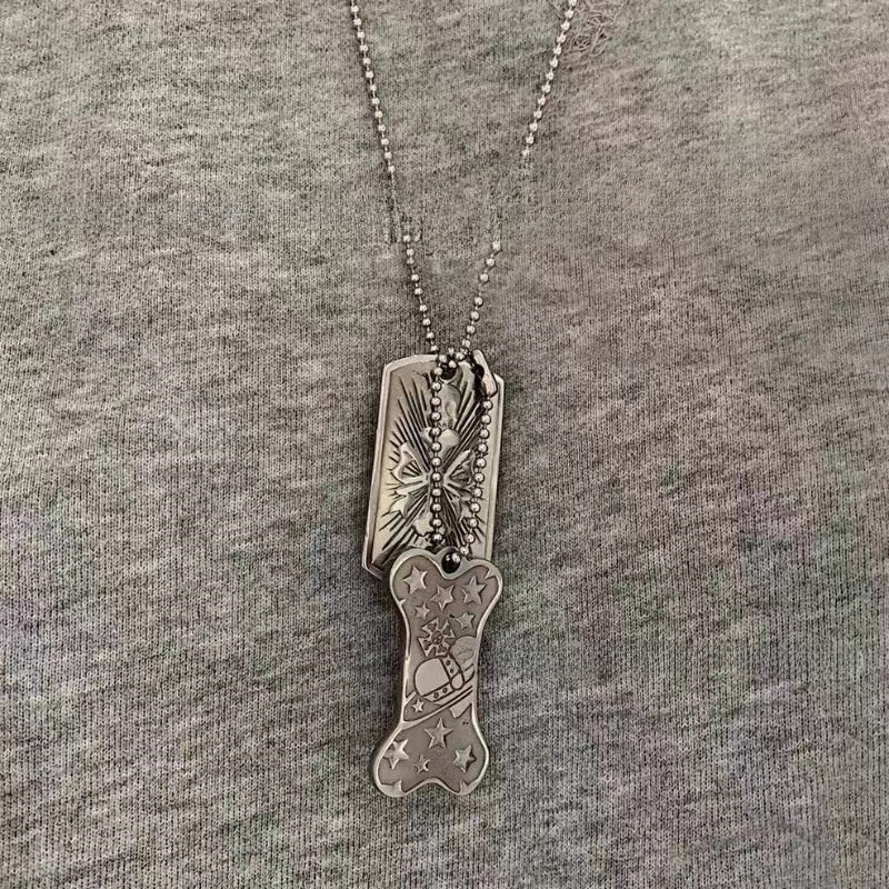 Punk-style necklace