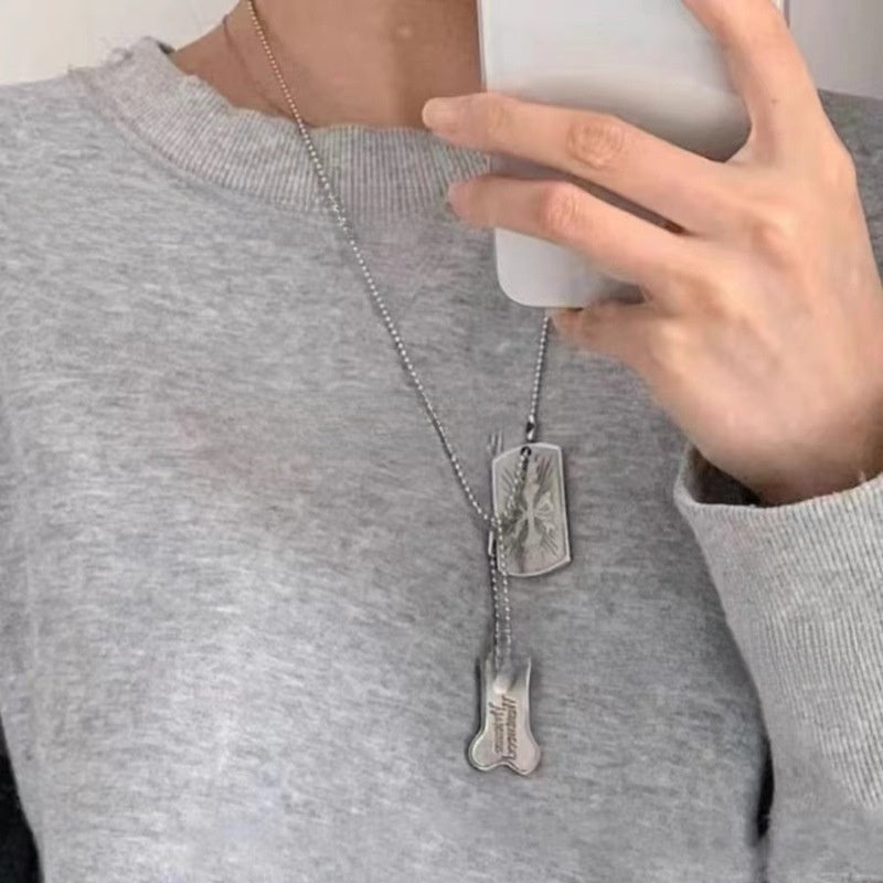Punk-style necklace