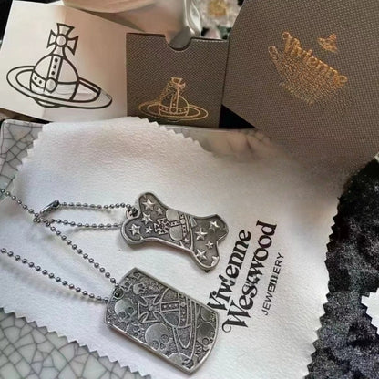 Punk-style necklace