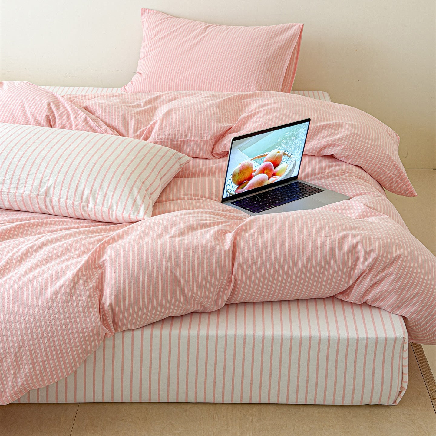 Pure Cotton Four-Piece Bedding Set