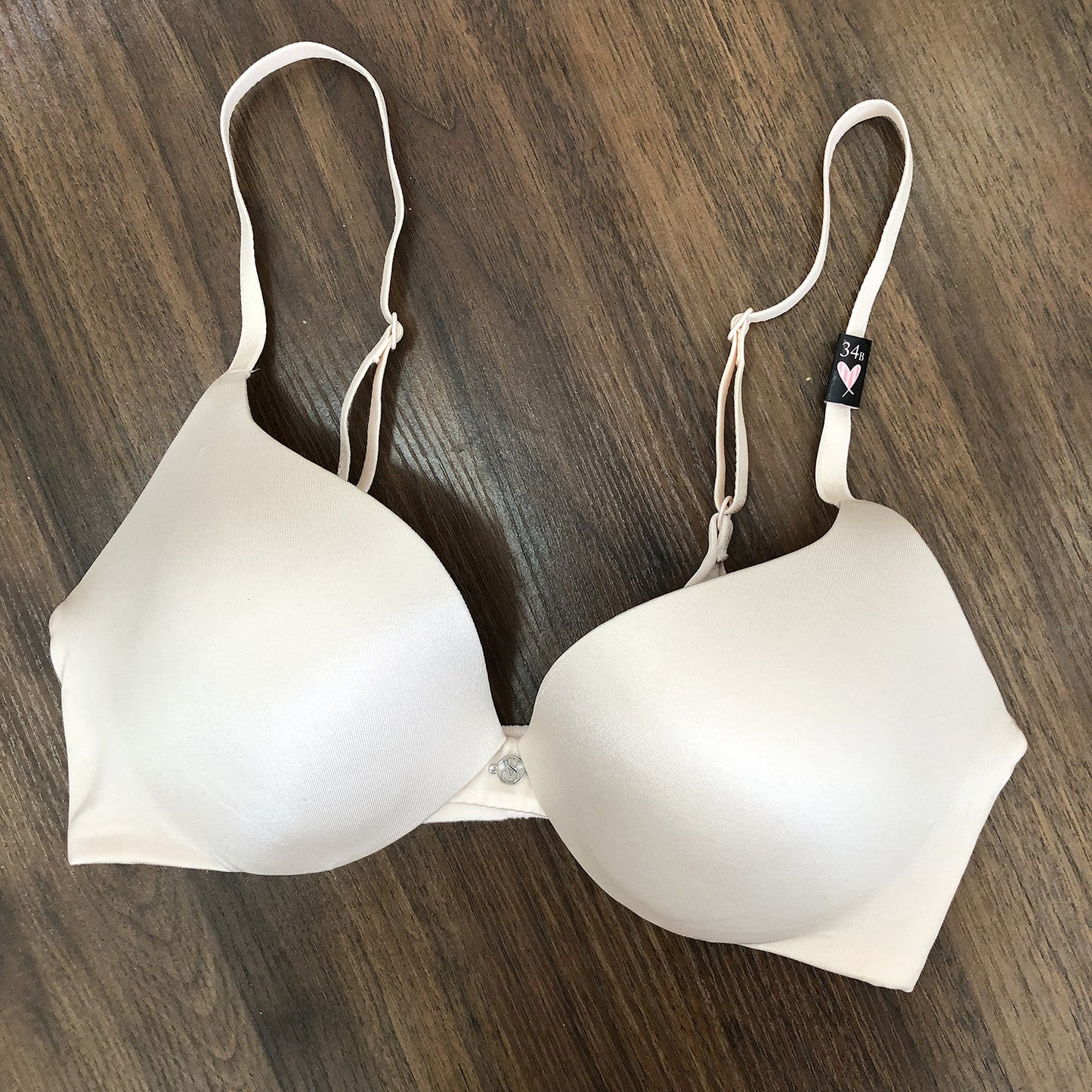 Push-Up Underwire Bra with Smooth Side Wings