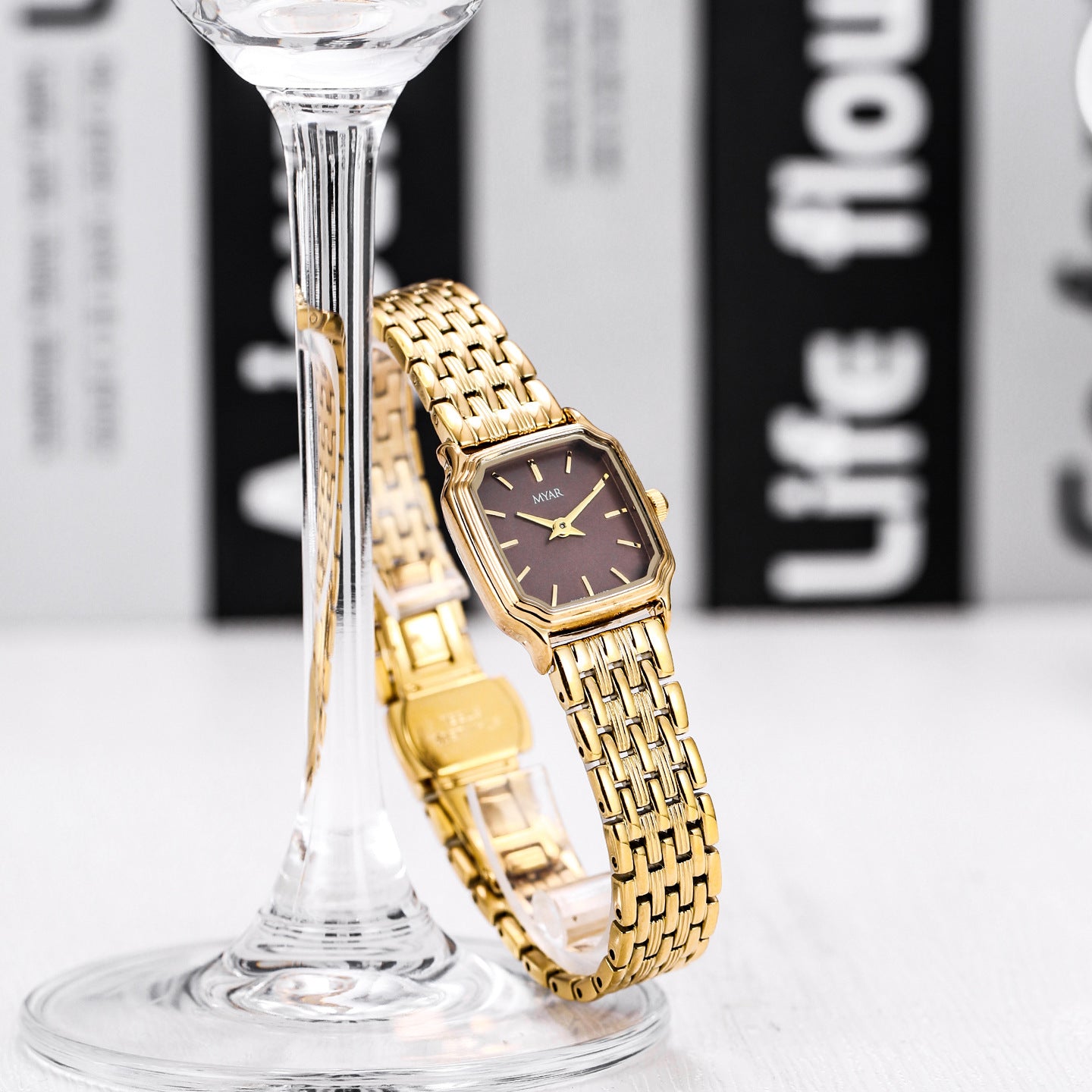 Quartz Fashion Watch