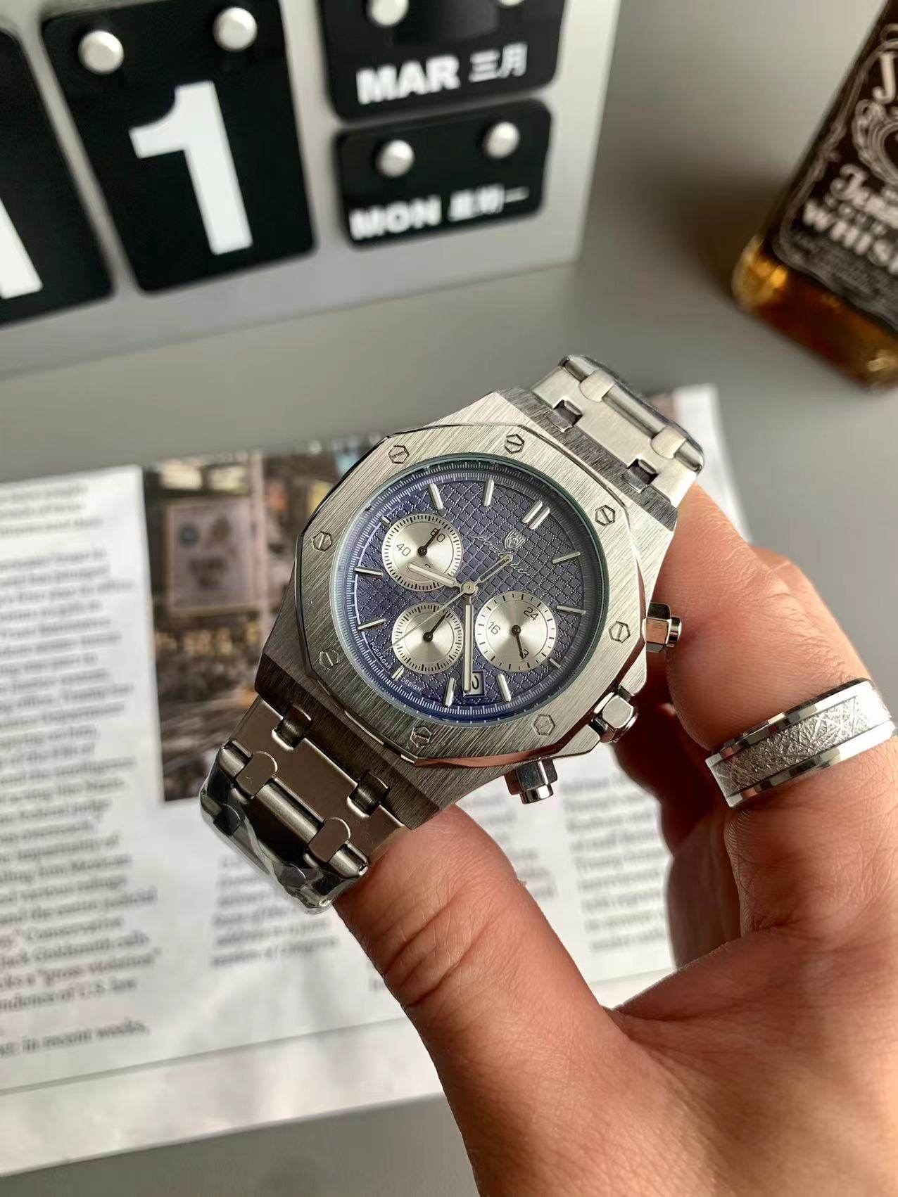 Quartz Wrist Watch